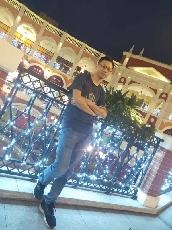 落单恋人的第一张照片--阳江交友中心